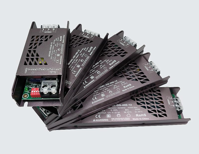 Wie passt das LED-Lichtband zum passenden linearen LED-Schaltnetzteil?